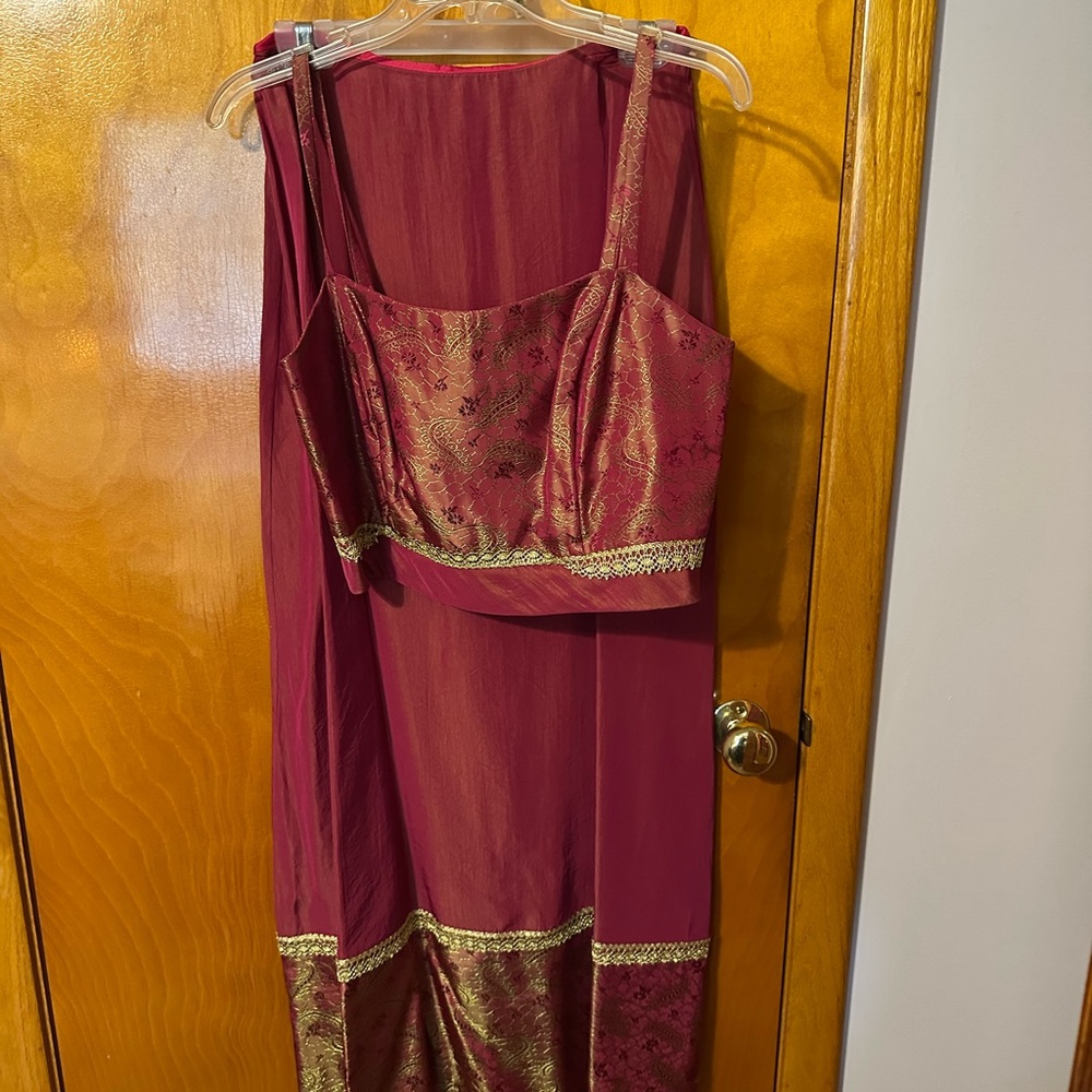 Elegant pink and Gold Dress